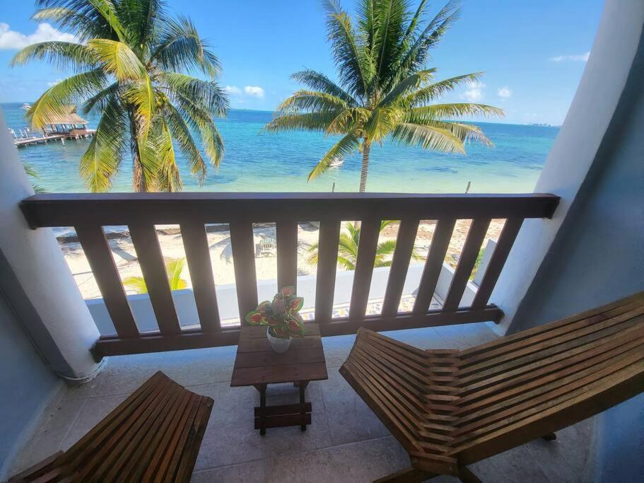 2 Rooms Apartment With Private Beach In Puerto Juarez Cancun Cancún Exterior foto
